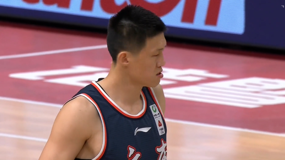 包含赛地聚焦：全明星赛加时末段热度飙升，北京首钢手感冰凉，信心回归，心理建设被强调的词条-爱游戏平台