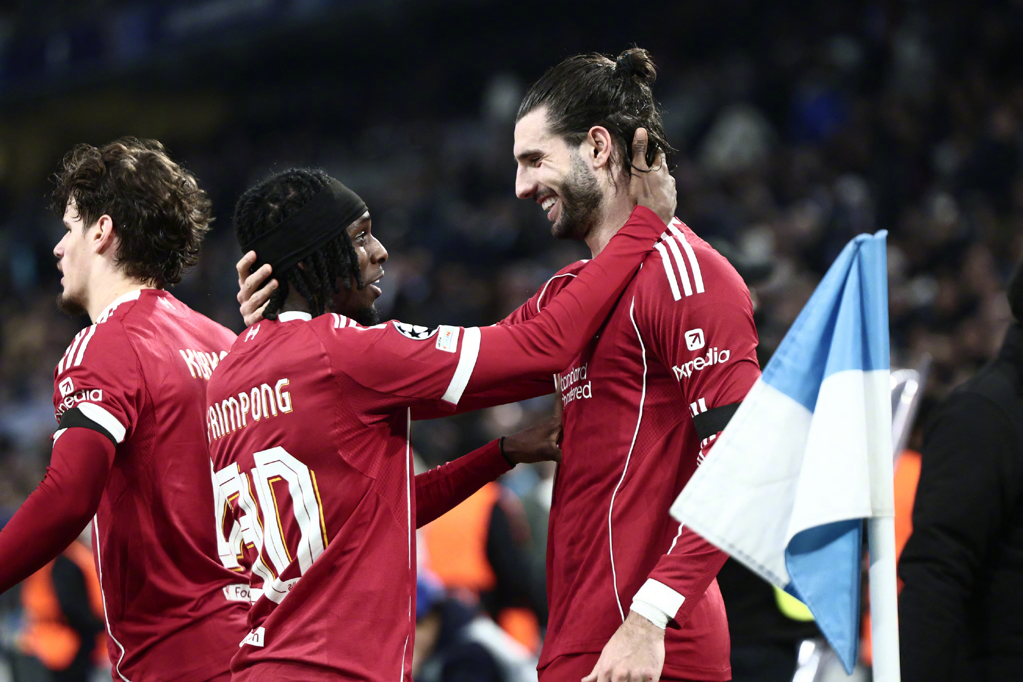 关于利物浦迎欧超杯关键赛，转会期战术微调，球迷炸锅，控场能力受关注的信息-爱游戏平台