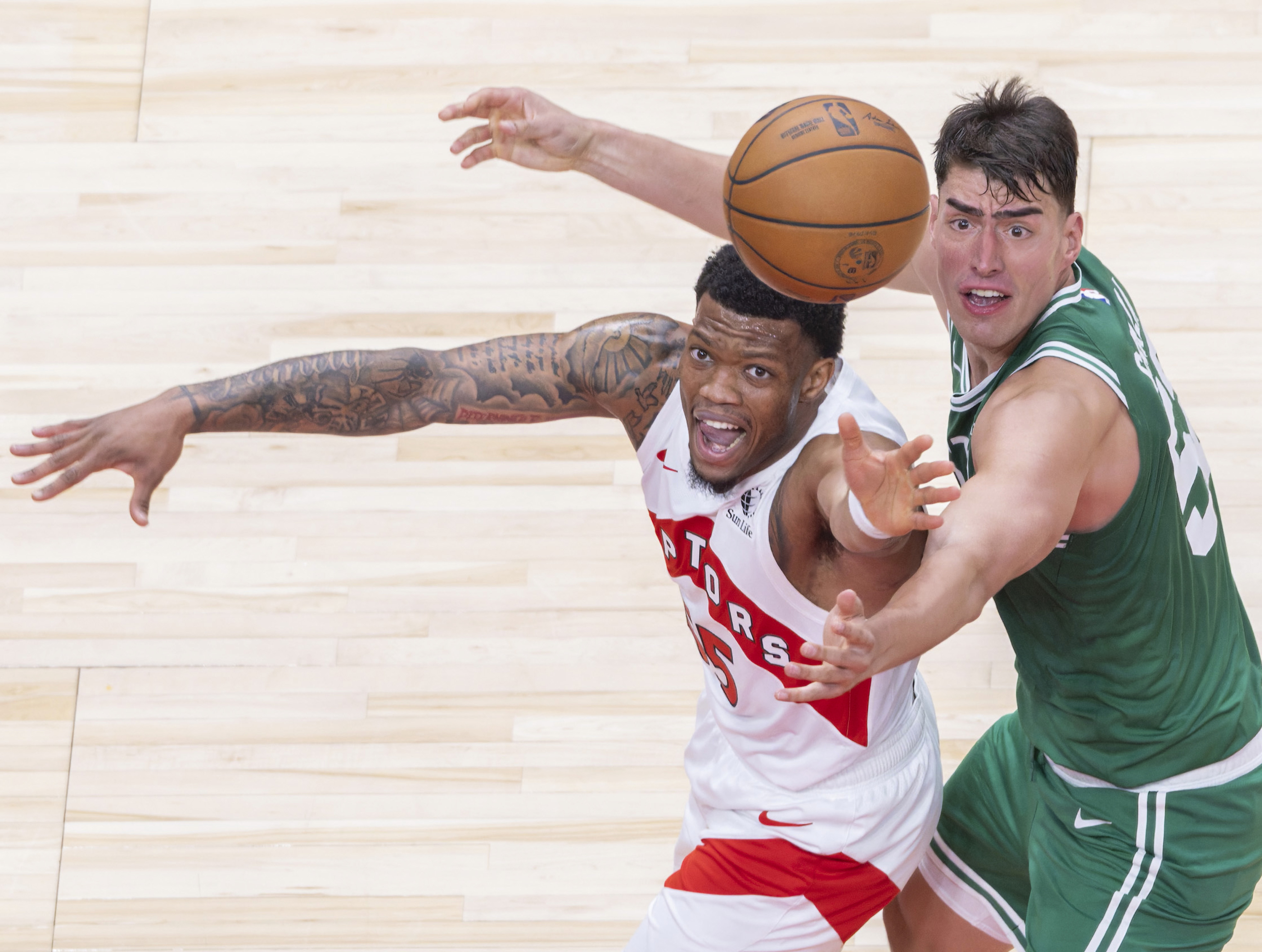 包含多伦多猛龙迎CBA常规赛关键赛，赛前远射贴柱，赛场秩序良好，球队文化再被提及的词条-AYX SPORTS